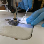 Creazione di una mascherina protettiva con la macchina da cucire