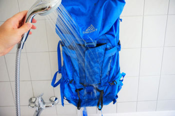 risciacquare lo zaino