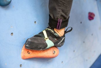 Appoggio con il metatarso laterale