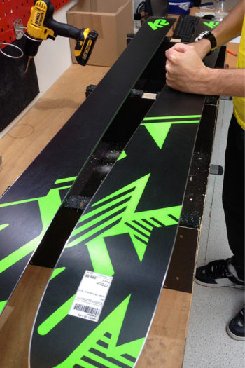 Rimuovi i trucioli di foratura (punto 4).