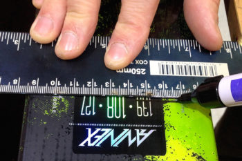 Determina il punto di montaggio (punto 1)