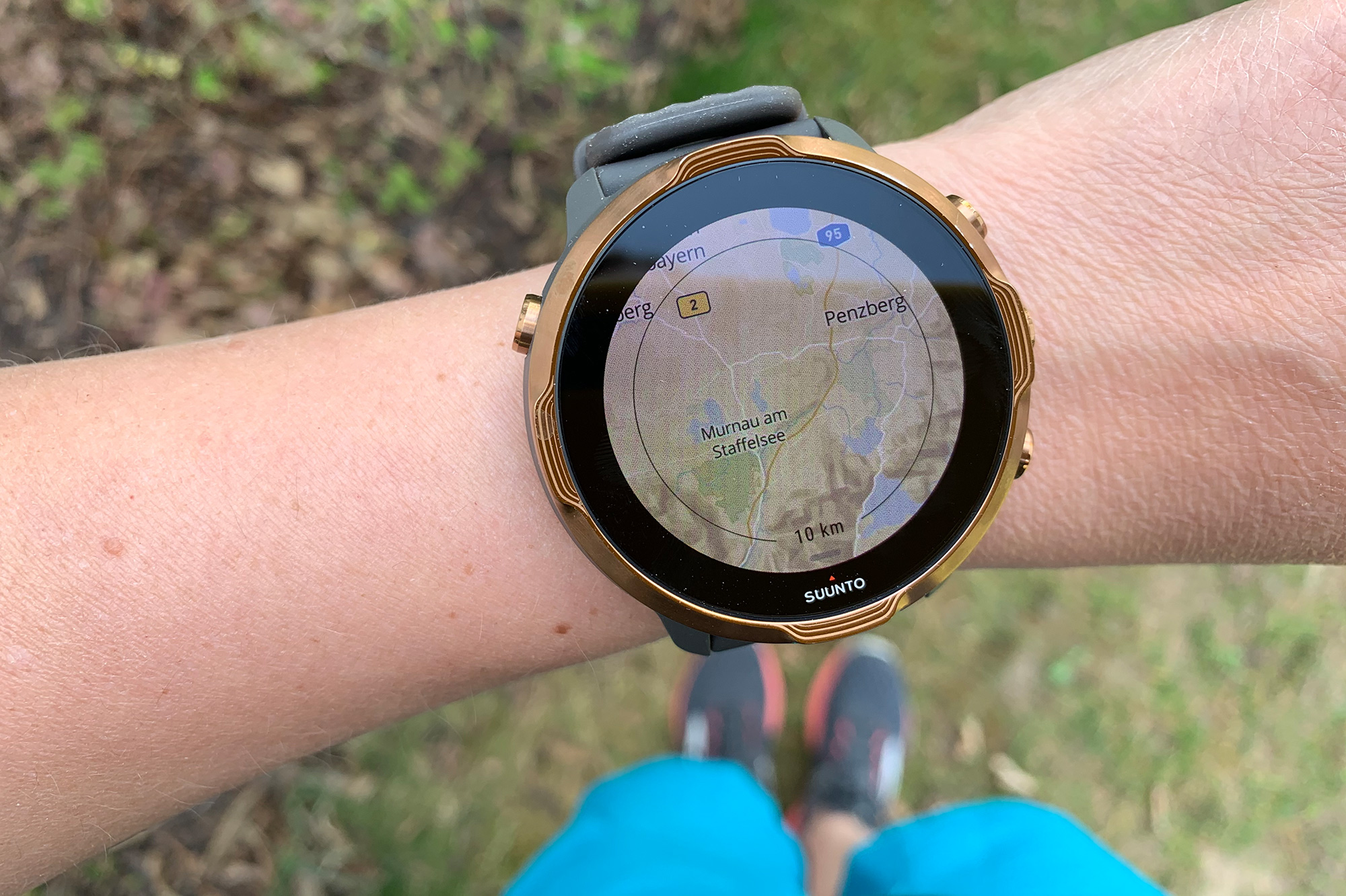Le mappe digitali possono essere visualizzate offline sugli smartwatch - in foto: Suunto 7